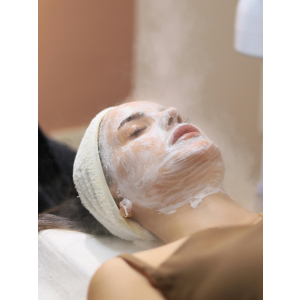 FACIAL 60 – Limpieza básica y bienestar esencial